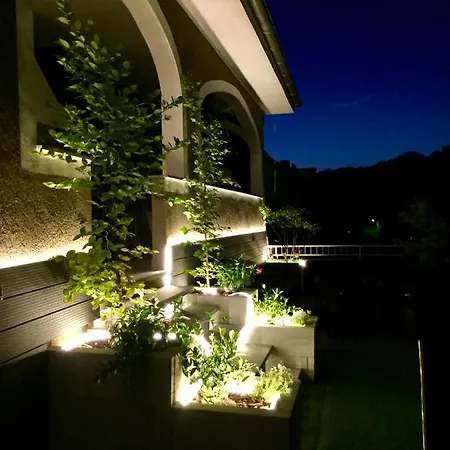 Bed & Breakfast Madame Canard Baveno